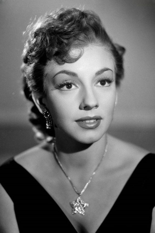 에반젤리나 엘리존도