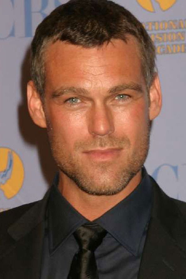 그레이슨 멕코우