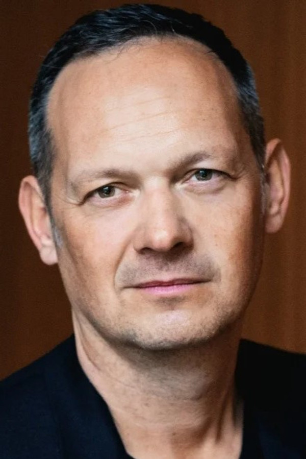 마르틴 토느샤로브